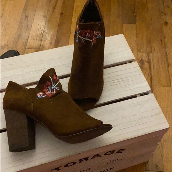 Carlos by Carlos Santana Heels - Picture 4 of 4